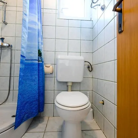 Milka Apartman Zára
